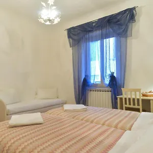 Gisa Daire Roma